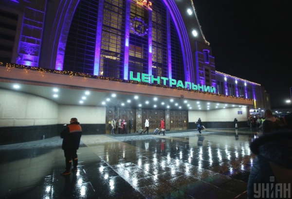     Новости Киева - на взрывчатку проверяют ж/д вокзал и аэропорт - новости Украины    
