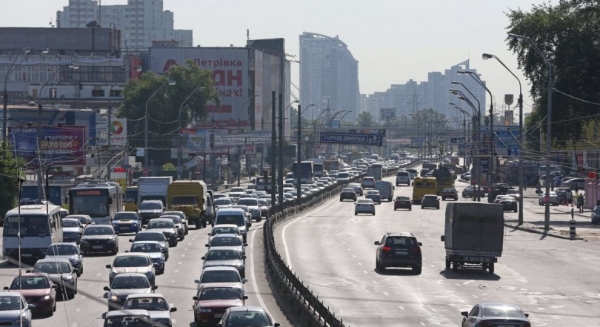 В Киеве частично ограничат движение транспорта на проспекте Степана Бандеры