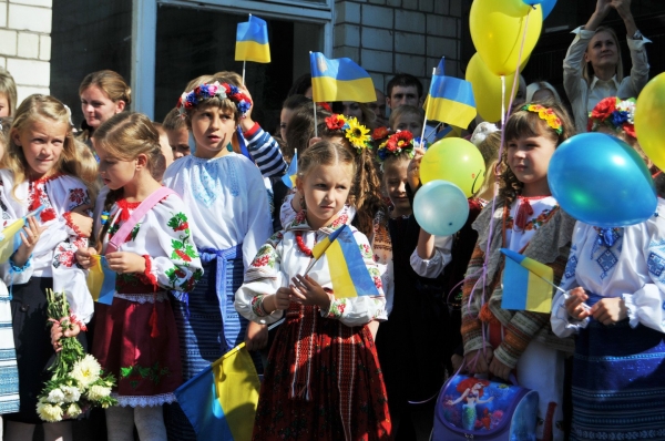 В школах Киева исполнение гимна станет обязательным 