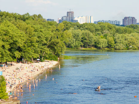 В Киеве разрешили купаться на девяти пляжах. Список