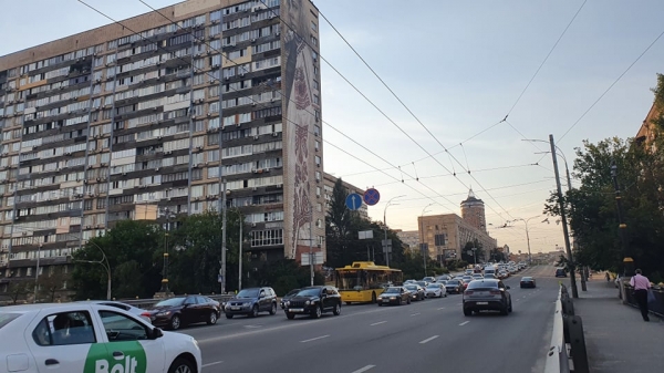     Новости Киева - в столице выключили свет в некоторых районах, на дорогах коллапс - новости Украины    