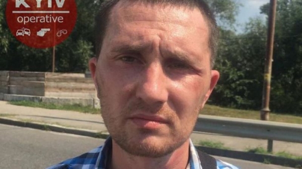 В Киеве автоугонщик сбежал от полиции через окно