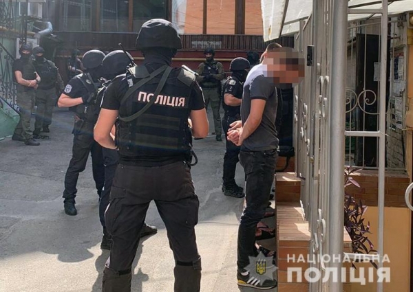     Новости Киева - спецназ задержал шесть человек в центре столицы - новости Украины    