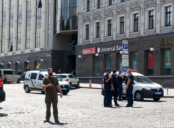     Новости Киев – Все, что известно о захвате БЦ Леонардо и о террористе - новости Украины    
