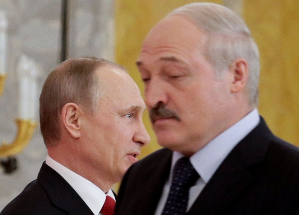     Слабость Лукашенко толкает Путина на аннексию Беларуси - новости Украины и мира    