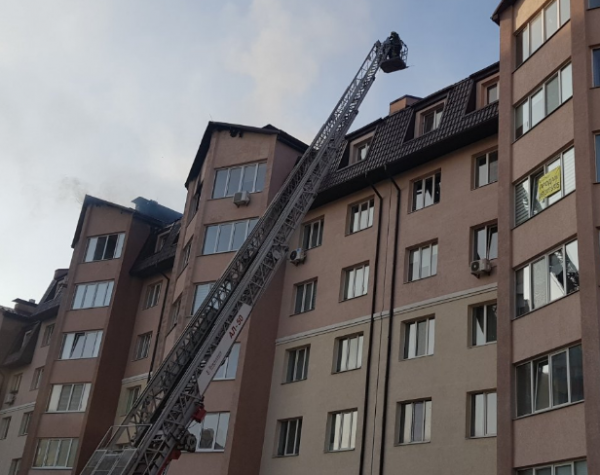     Софиевская Слободка пожар – Под Киевом огонь охватил дом - новости Украины    