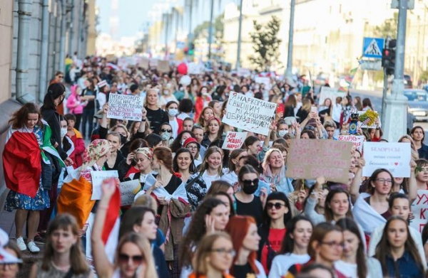 Протесты в Беларуси - силовики набросились на журналистов - новости мира Протесты в Беларуси - силовики набросились на журналистов - новости мира