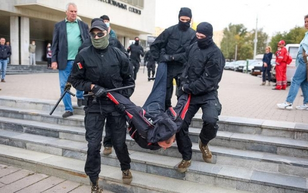     Протесты в Беларуси - в Сеть слили данные сотен бойцов МВД - новости мира    