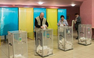     Новости Запорожья - мужчина украл урну с избирательного участка для улиток - новости Украины    