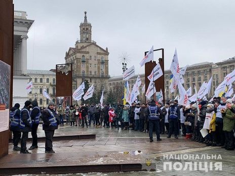 В Киеве на Майдане опять столкновения между полицией и предпринимателями