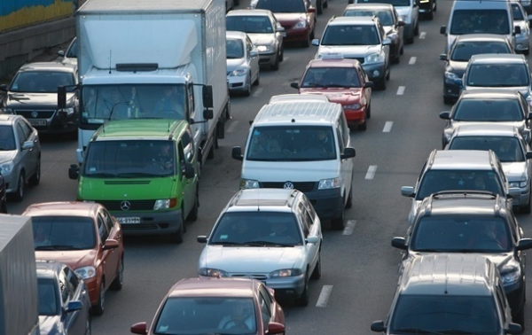 Транспортный поток в Киеве увеличился почти на 5% за год