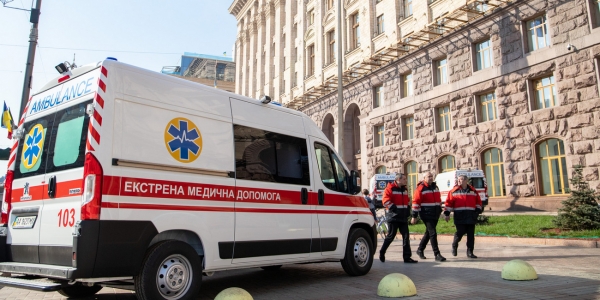 В Киеве выявили еще 906 случаев заражения Covid-19
