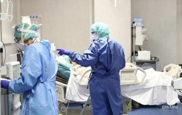 В больницах Киева лечатся более тысячи больных COVID