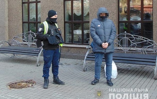 В Киеве задержали мошенника, выманившего у пенсионерки $7 тысяч