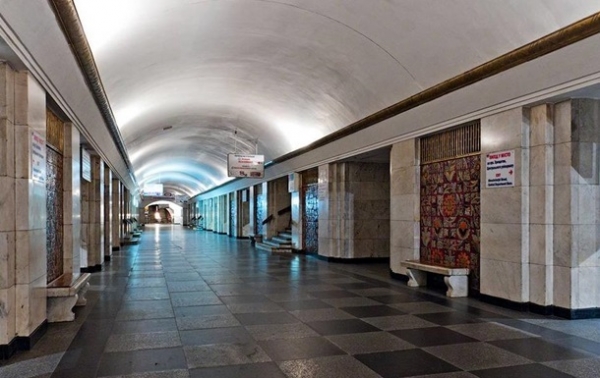 В Киеве масштабнейшее "минирование" метро