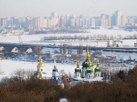 Кличко призвал работодателей Киева сделать короткий рабочий день из-за снега и проблем с транспортом
