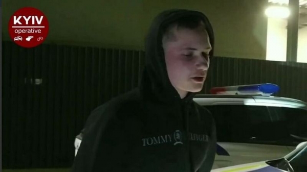 В Киеве подросток устроил ДТП на угнанном авто отца