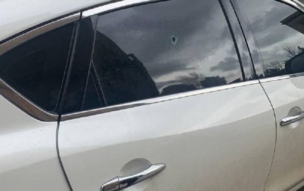В Киеве обстреляли автомобили