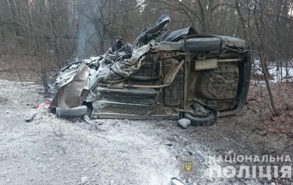 В Киеве столкнулись два авто, есть жертвы