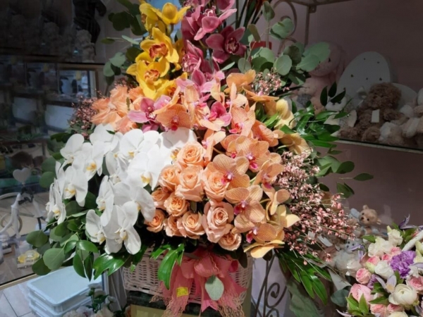 В Киеве видели цветы к 8 марта за 18 тысяч гривен. Фото