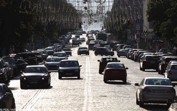 На дорогах Киева решили не повышать скорость до 80 км/ч с 1 апреля
