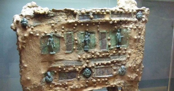 В Испании обнаружили уникальный сейф времен Римской империи. Фото