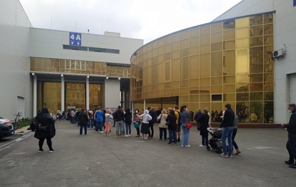 За выходные в киевском Центре вакцинации привили 3467 человек