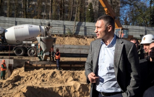 Кличко обещает новую станцию метро в Киеве в этом году