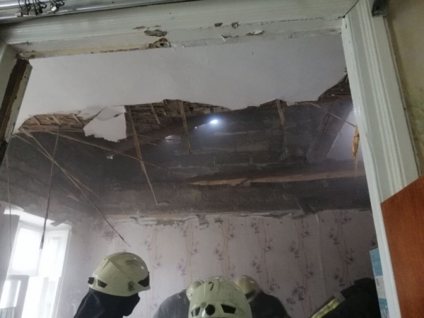 В Одессе из-за обвала потолка погибла женщина