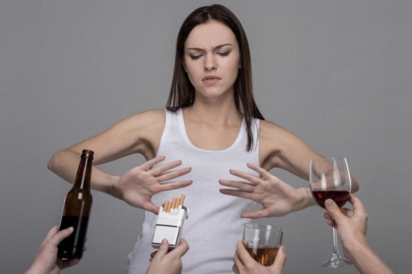 Отказ от алкоголя на месяц: названы последствия для организма