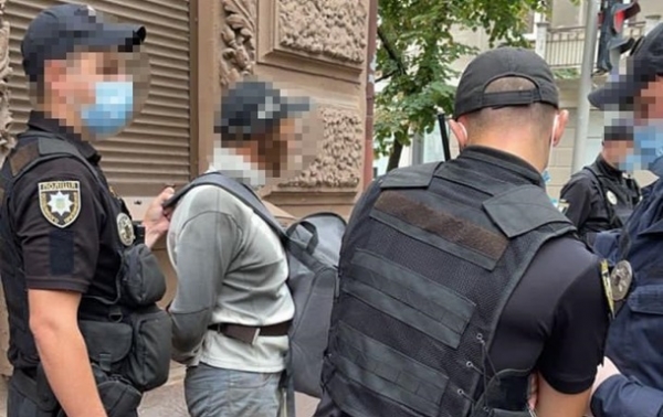 В Киеве задержали поджигателя офиса омбудсмена