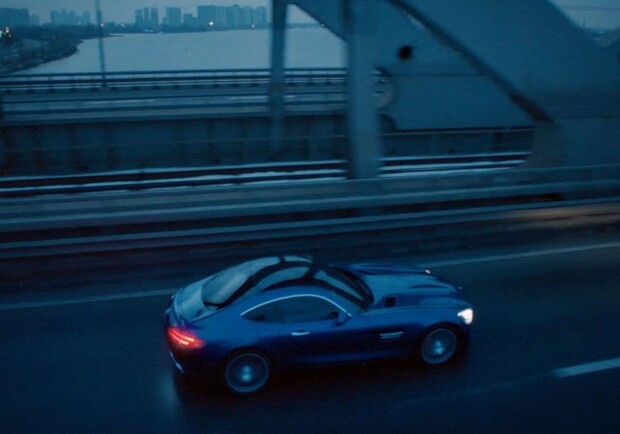  Немецкая компания Mercedes выпустила рекламу, снятую в Киеве 