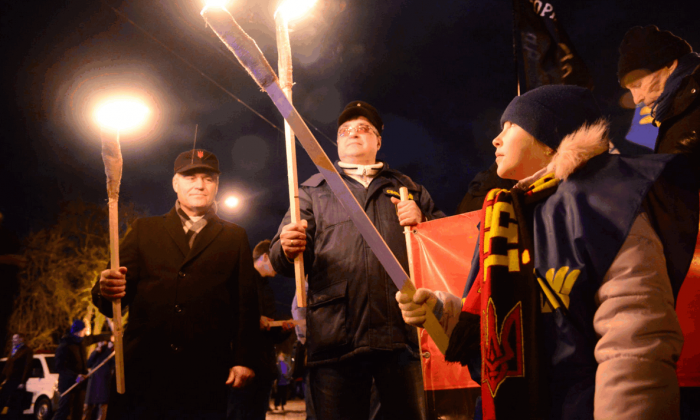 Вечером 1 января по центру Киева прошло шествие в честь дня рождения Степана Бандеры