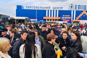 В Запорожье приехала колонна эвакуированных с завода &quot;Азовсталь&quot; в Мариуполе фото 7