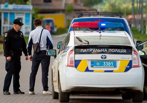 В Киеве остановили нарушителя ПДД, который оказался российским диверсантом. 