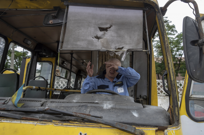В КГГА рассказали о водителях, которые спасали людей из пригорода Киева.