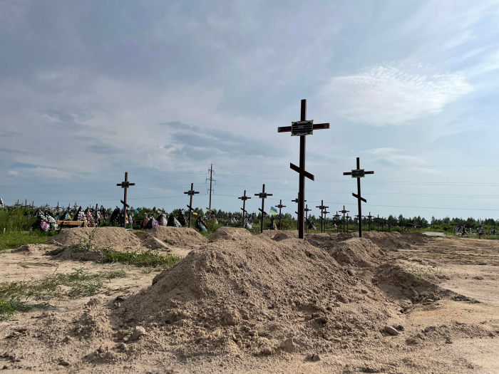 На Київщині вже виявили понад 1,3 тис тіл вбитих окупантами мирних людей.