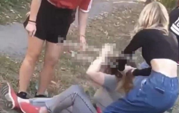 Побиття школярки у Києві: трьом дівчаткам повідомлено про підозру