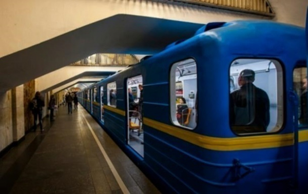 У метро Києва скоротять інтервал руху поїздів