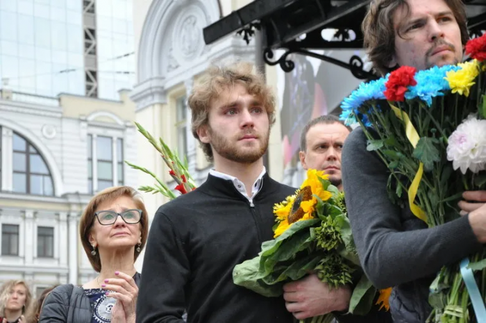 У Києві попрощалися із солістом балету Олександром Шаповалом, який загинув на фронті.