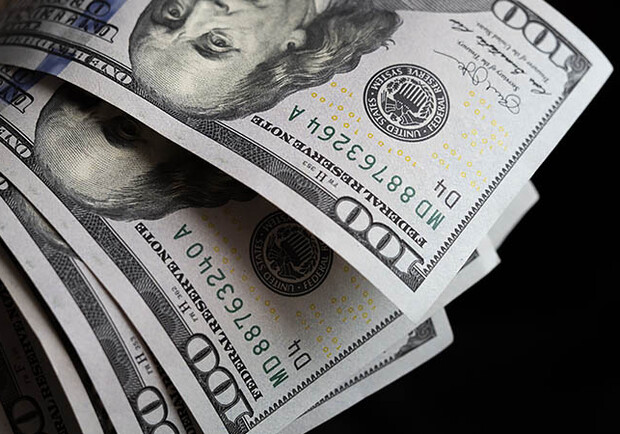 Курс валют в Україні 4 жовтня 2022 року