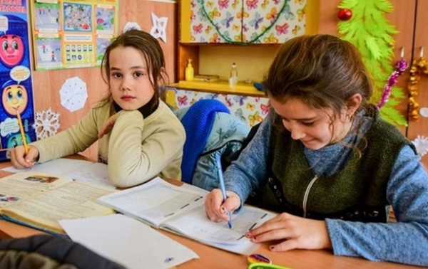 Прийнято рішення прибрати російську мову з київських шкіл та дитсадків