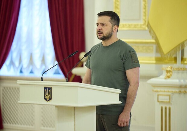 Володимир Зеленський відвідав у Вишгороді "пункт незламності" та розповів дітям про майбутню Перемогу - відео. 