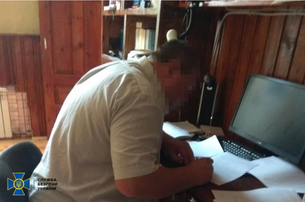 Священик, який заперечує звірства росіян у Бучі, піде під суд