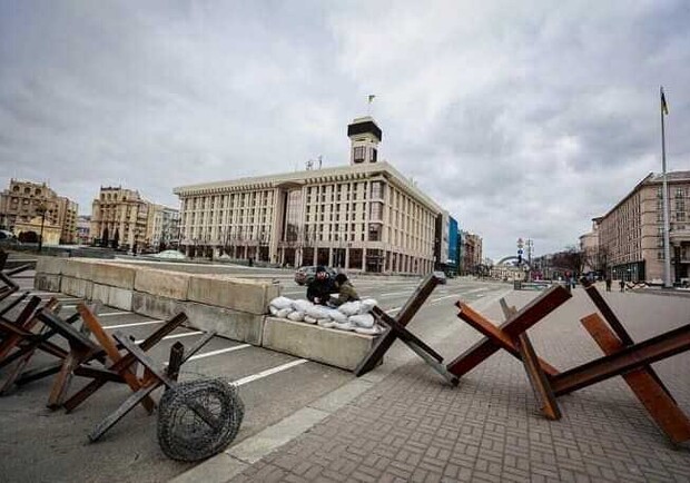 У Києві пролунало кілька вибухів 