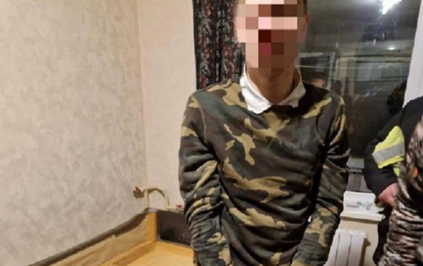 У Києві затримали чоловіка, який напав на фінустанову