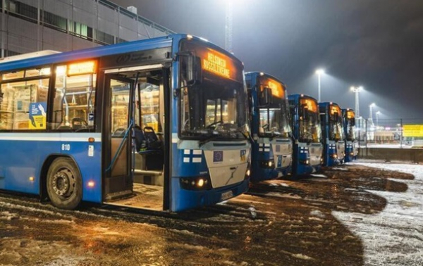 Відновлюється рух на двох автобусних маршрутах у Києві