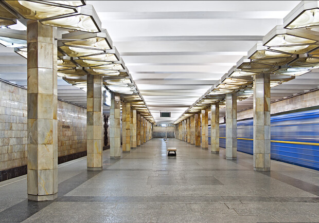 На вихідних зміниться режим роботи станціі метро "Оболонь".  