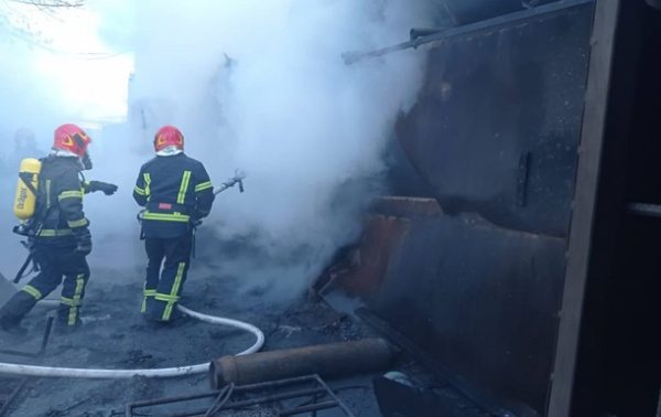 У Голосіївському районі Києва сталася пожежа, є постраждалий