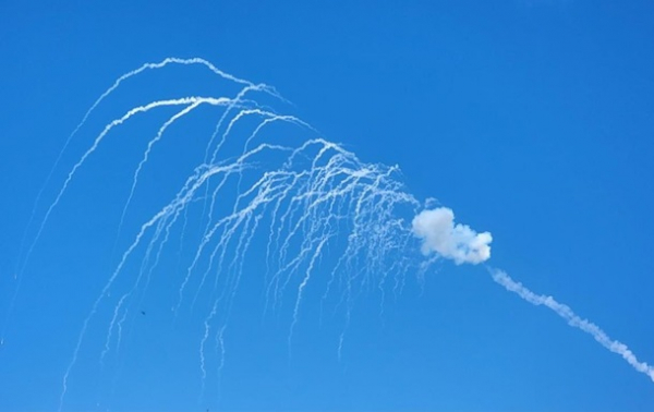 У небі над Києвом збили 10 ракет - ОВА